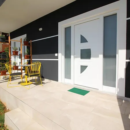 Apartment Alis